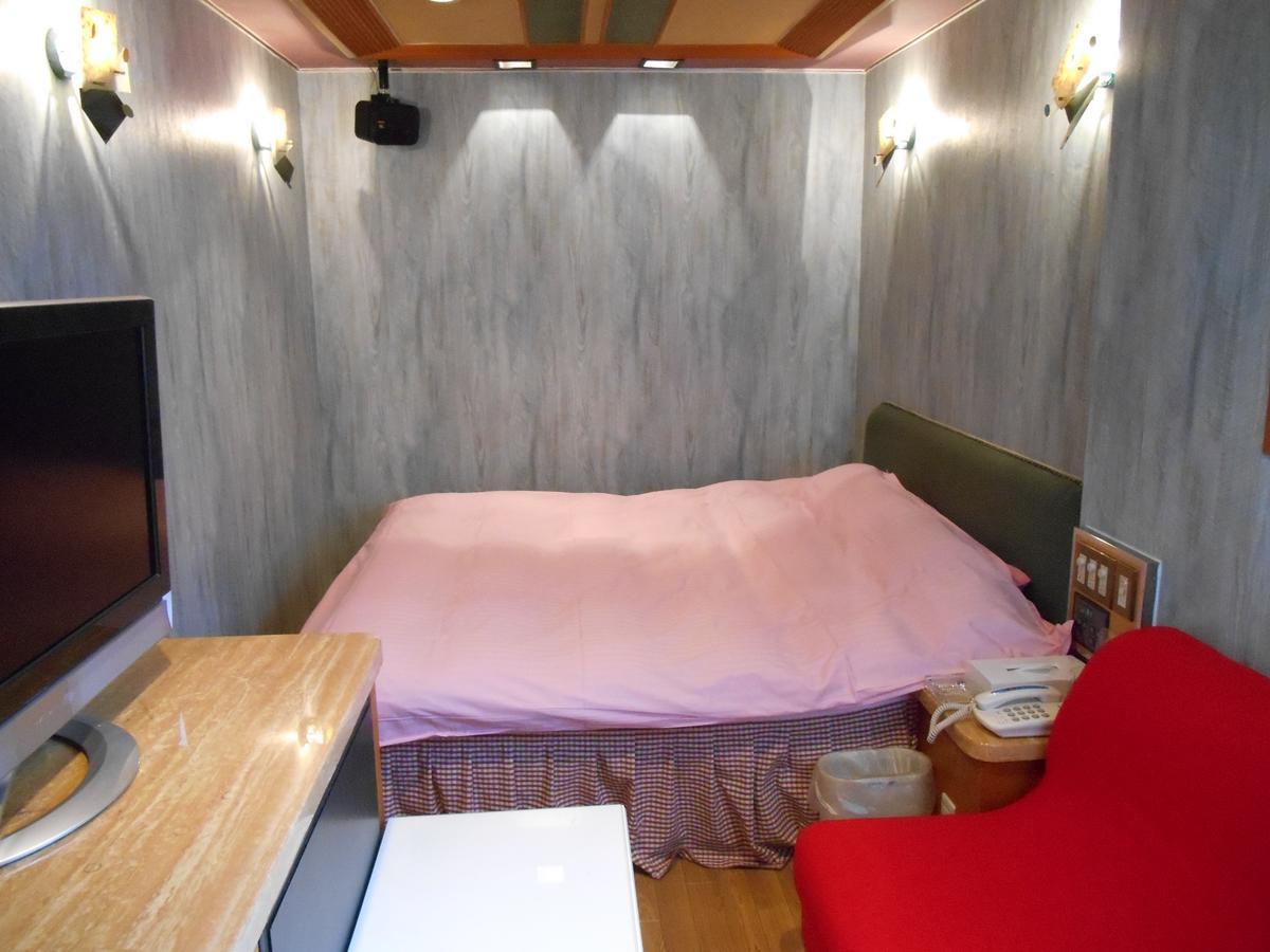 Kurotanicho Hotel Ayabe Aine (Adults Only) מראה חיצוני תמונה